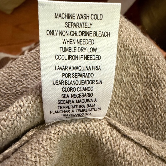 Weatherproof Vintage Fairisle Sweater - Picture 8 of 10